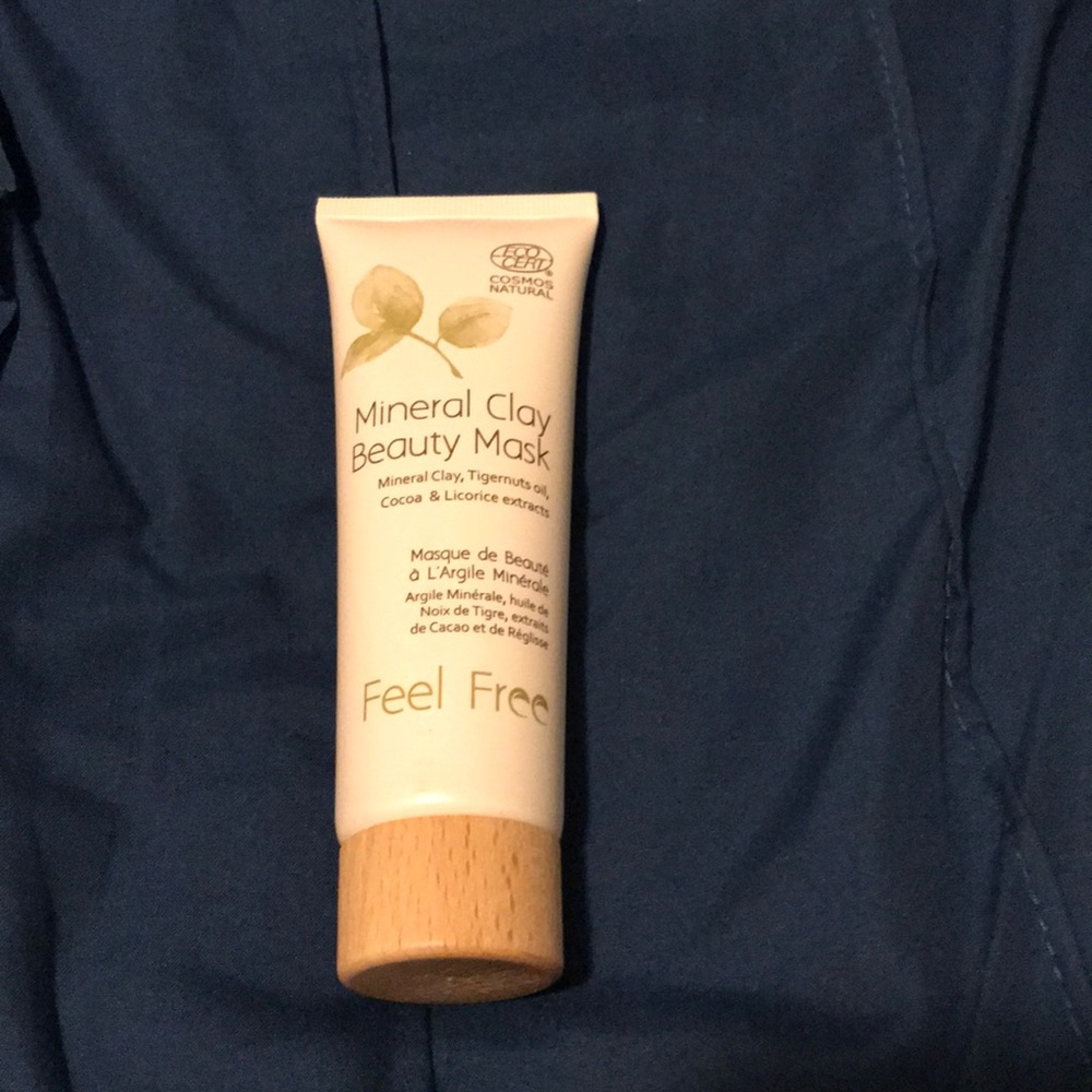 Feel free mineral clay beauty mask
